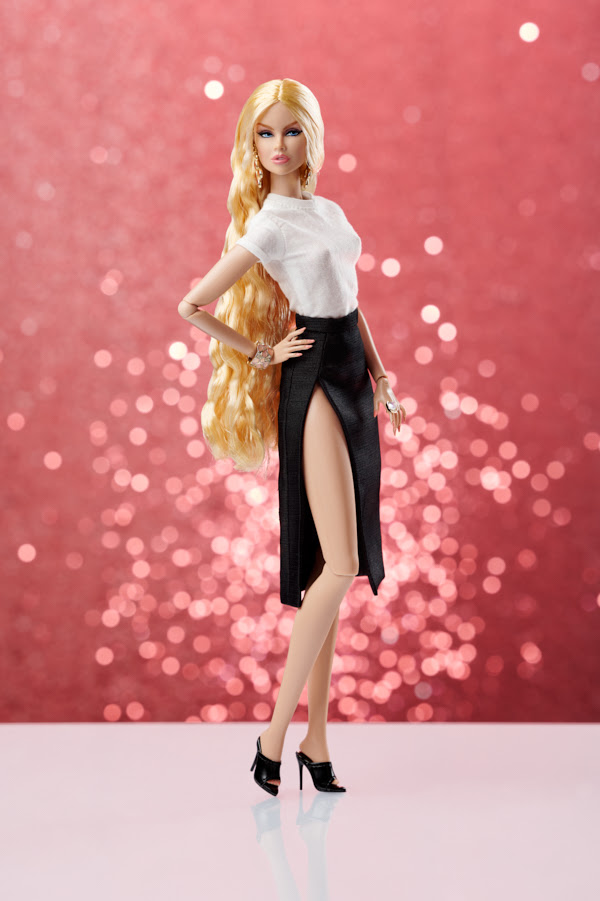 Shop Byzmo | A Doll's Life Vanessa Perrin NRFB
